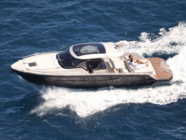 M/Y Season