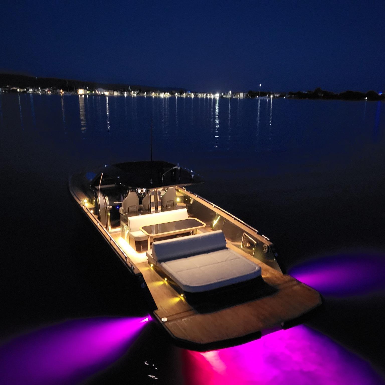 Focus Yacht Club moment 9